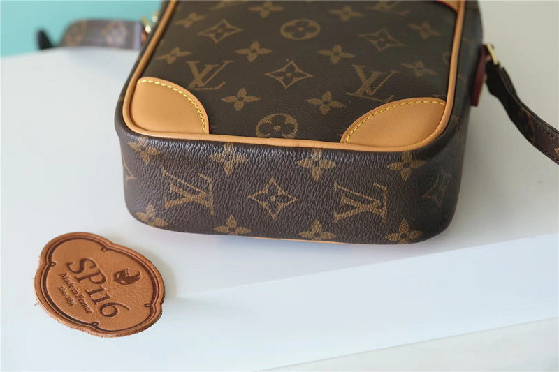 Lux-Totes - LOV Bags - 3888