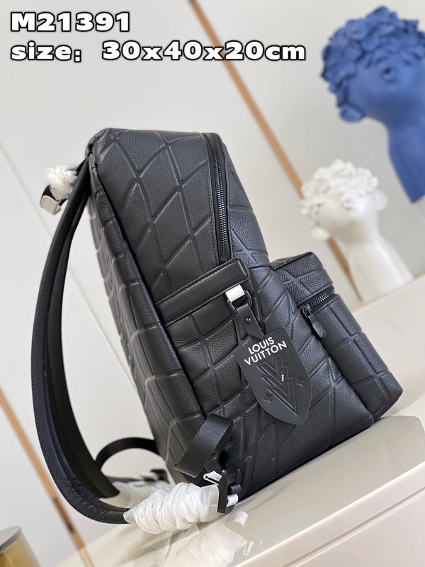 LOV - Luxurious Totes - 862