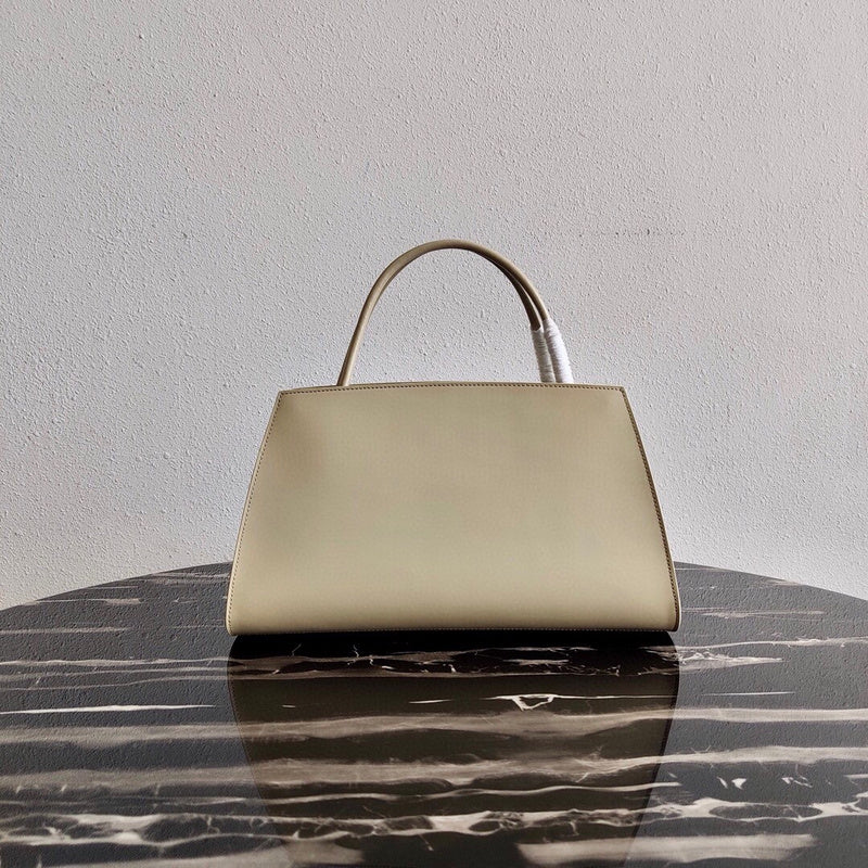 Luxurious Totes - Latest - 4710