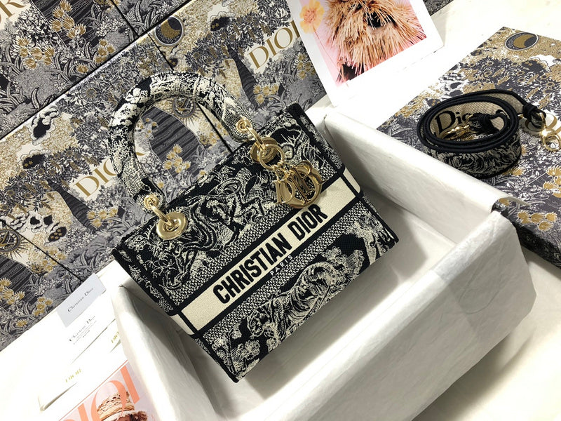 Luxurious Totes - Latest - 6512