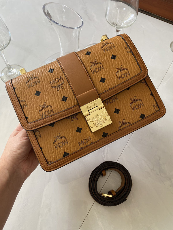 Luxurious Totes - Latest - 7735