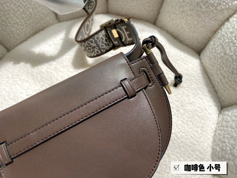 Luxurious Totes - LW-CH Bags - 018