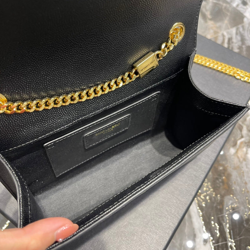 Luxurious Totes - Latest - 8524