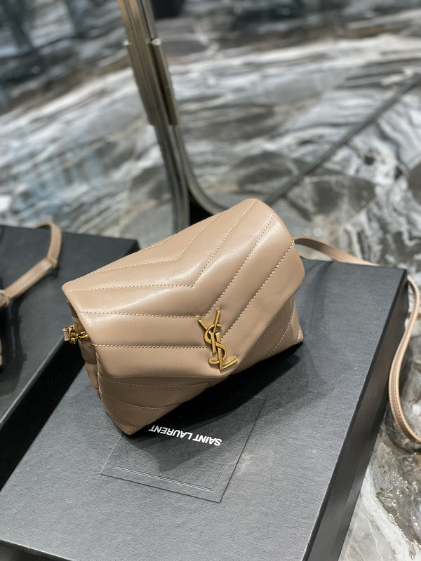 Luxurious Totes - Latest - 8791