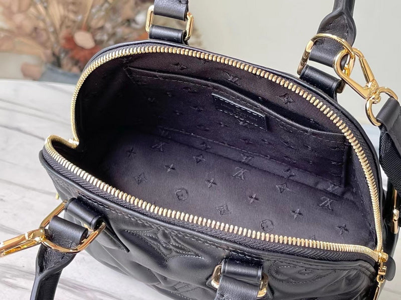 LOV - Luxurious Totes - 1474