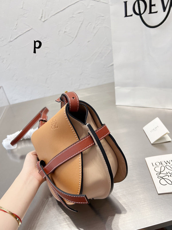 Luxurious Totes - LW-CH Bags - 049