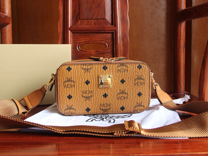 Luxurious Totes - Latest - 7824