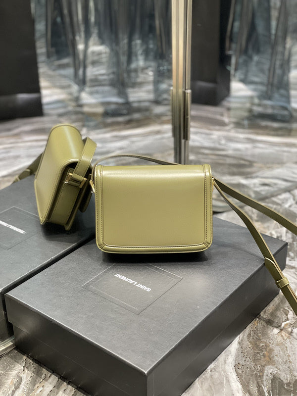Luxurious Totes - Latest - 8834