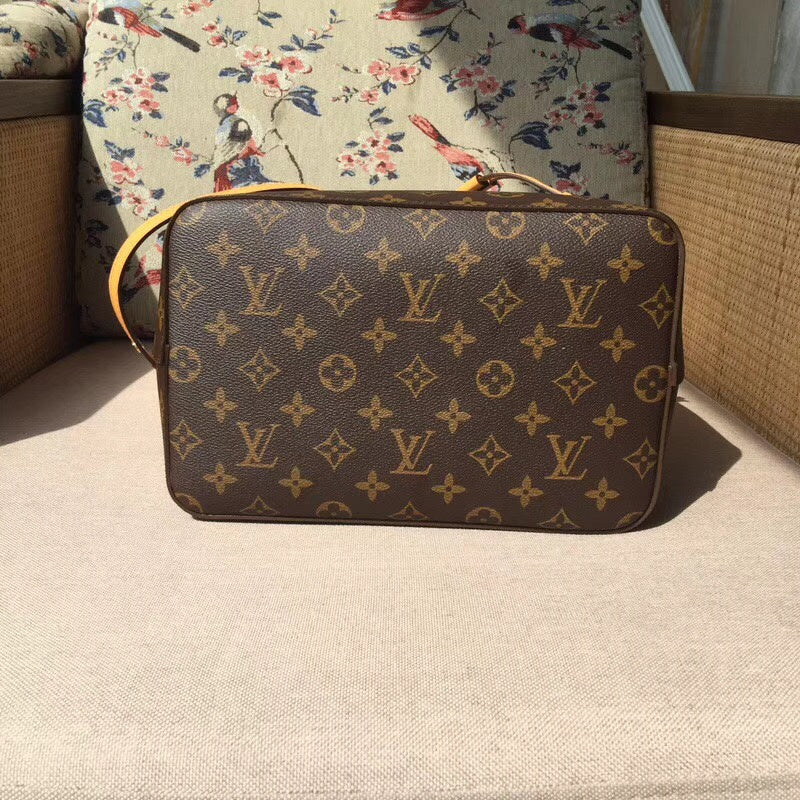 LOV - Luxurious Totes - 2766
