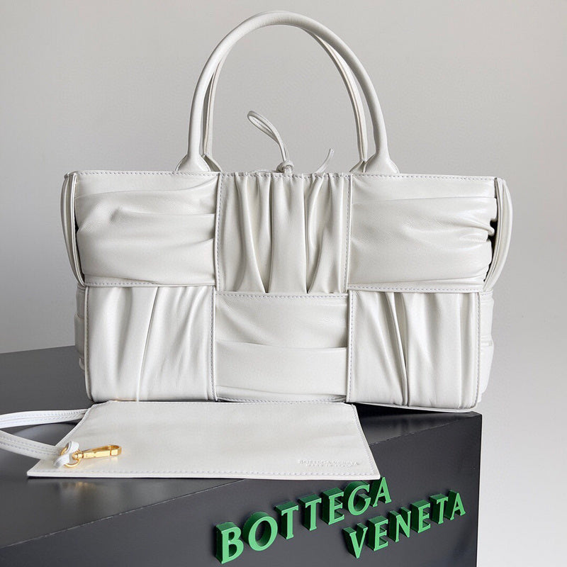 Luxurious-Totes - BV Bags - 631