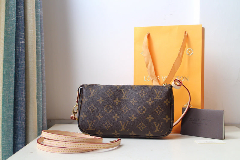 Luxurious Totes - Latest - 2696