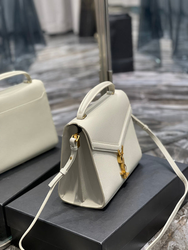 Luxurious Totes - Latest - 8440