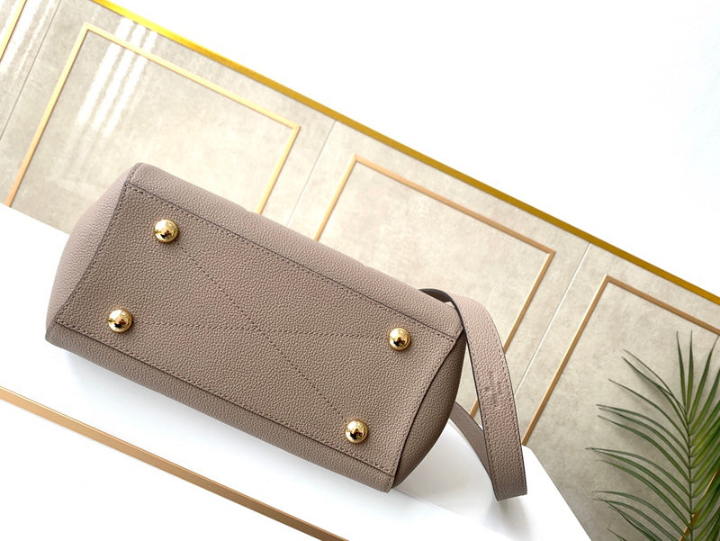 LOV - Luxurious Totes - 2429