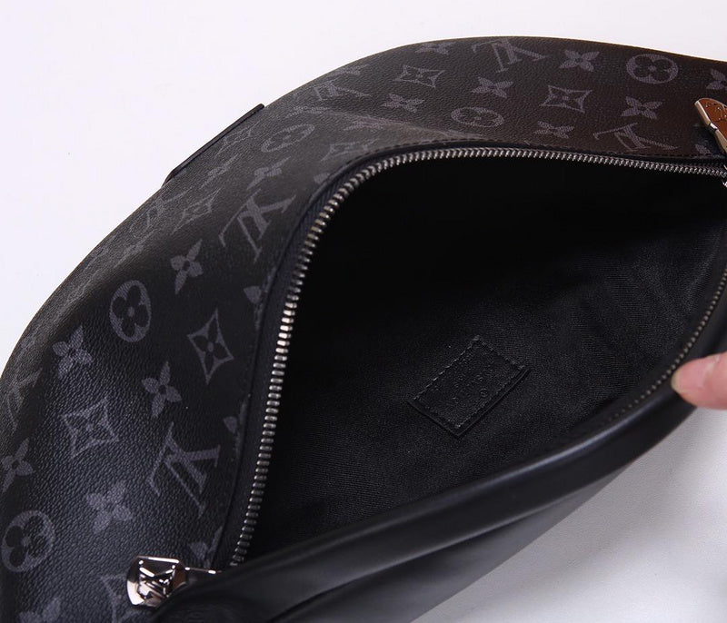 LOV - Luxurious Totes - 2685