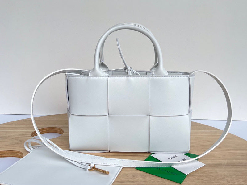 Luxurious-Totes - BV Bags - 1569