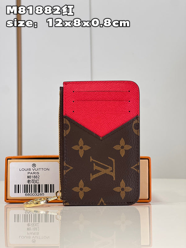 LOV - Luxurious Totes - 572