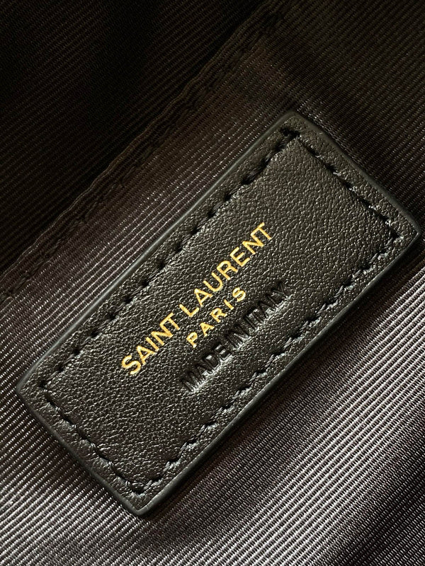 Luxurious Totes - Latest - 8870