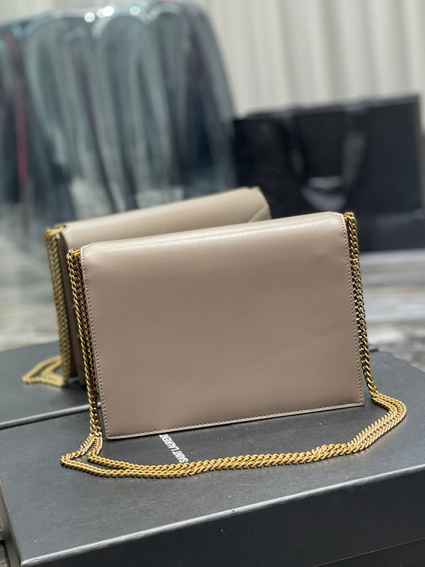 Luxurious Totes - Latest - 8367