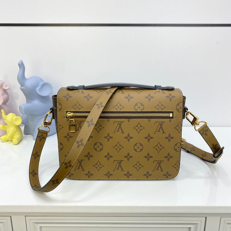 LOV - Luxurious Totes - 2026