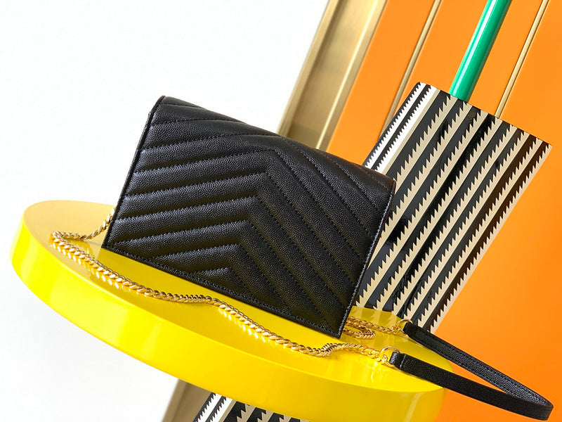 Luxurious Totes - Latest - 8095