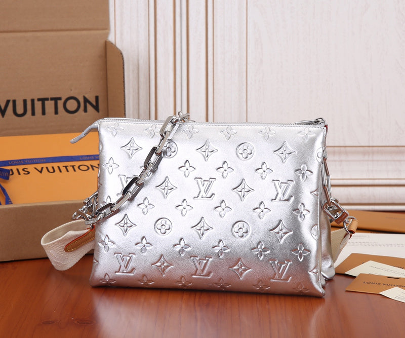 LOV - Luxurious Totes - 1965