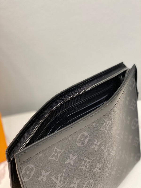 LOV - Luxurious Totes - 1097