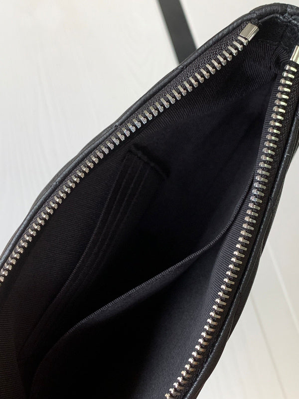 Luxurious Totes - Latest - 8657