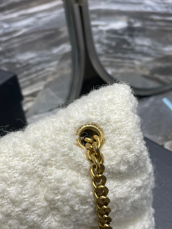 Luxurious Totes - Latest - 8700