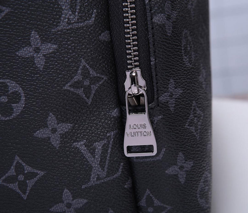 LOV - Luxurious Totes - 2696