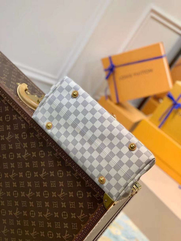 LOV - Luxurious Totes - 2131