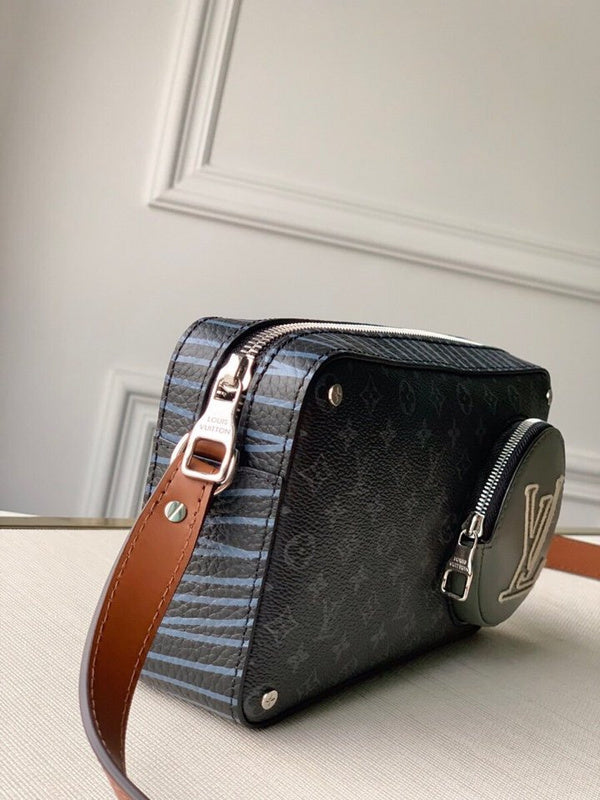 LOV - Luxurious Totes - 2592
