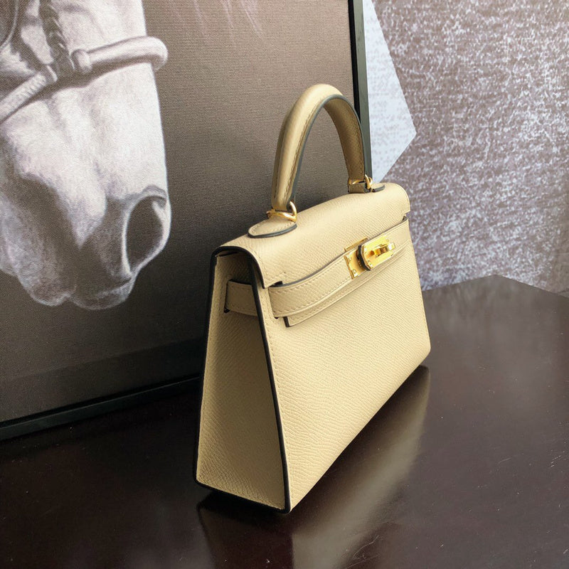 Luxurious Totes - Latest - 6888