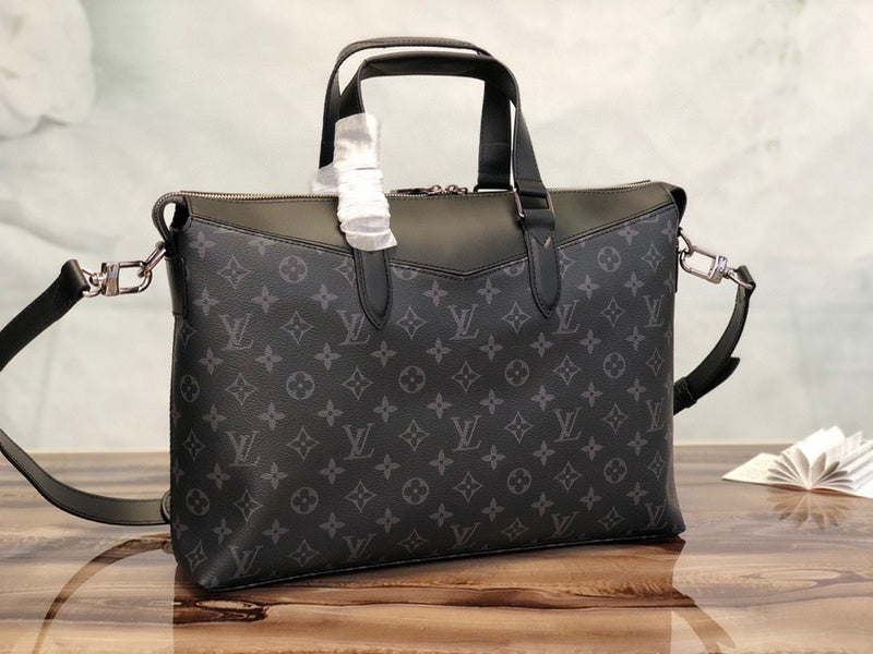 LOV - Luxurious Totes - 2295