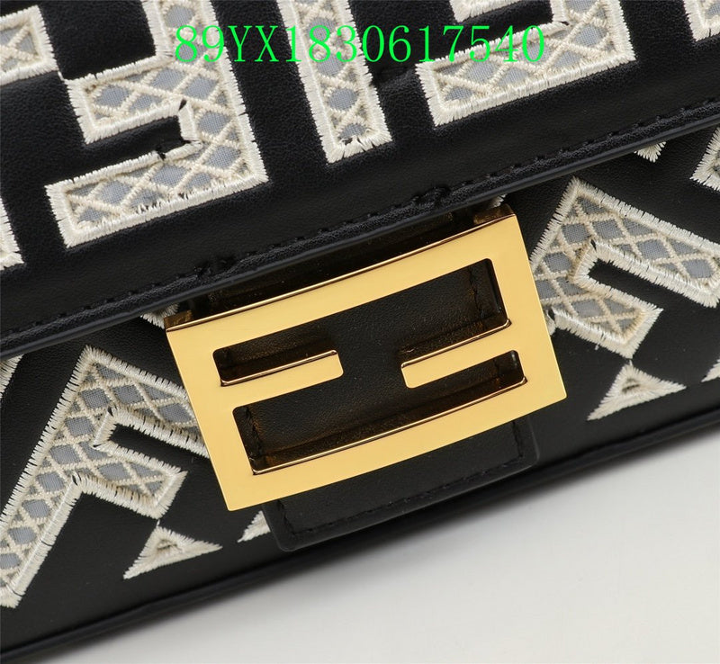GC - Shoulder - 2983