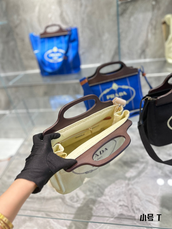 Luxurious Totes - PDA3 Bags - 240