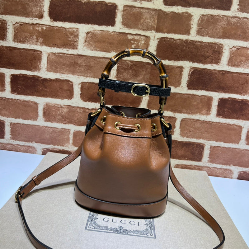 GUI - Luxurious Totes - 590