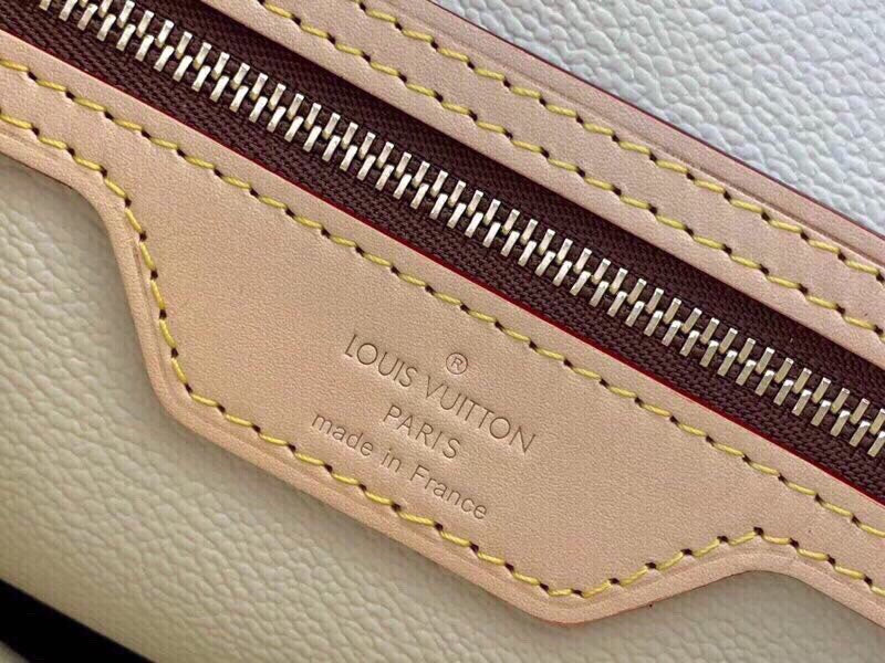 LOV - Luxurious Totes - 1942