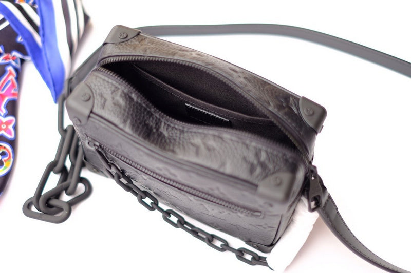 LOV - Luxurious Totes - 2595