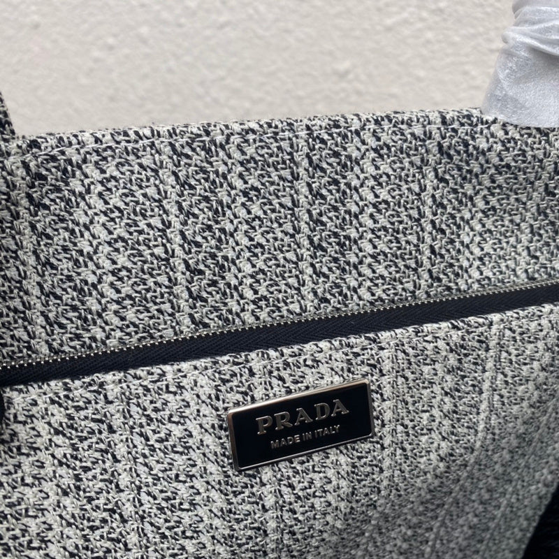 Luxurious Totes - Latest - 4578