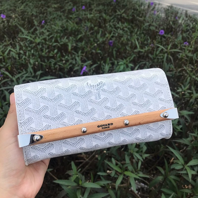 Lux-Totes - GOD Bags - 404