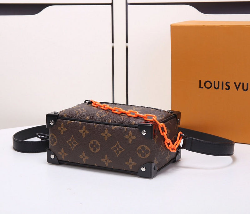 LOV - Luxurious Totes - 2671