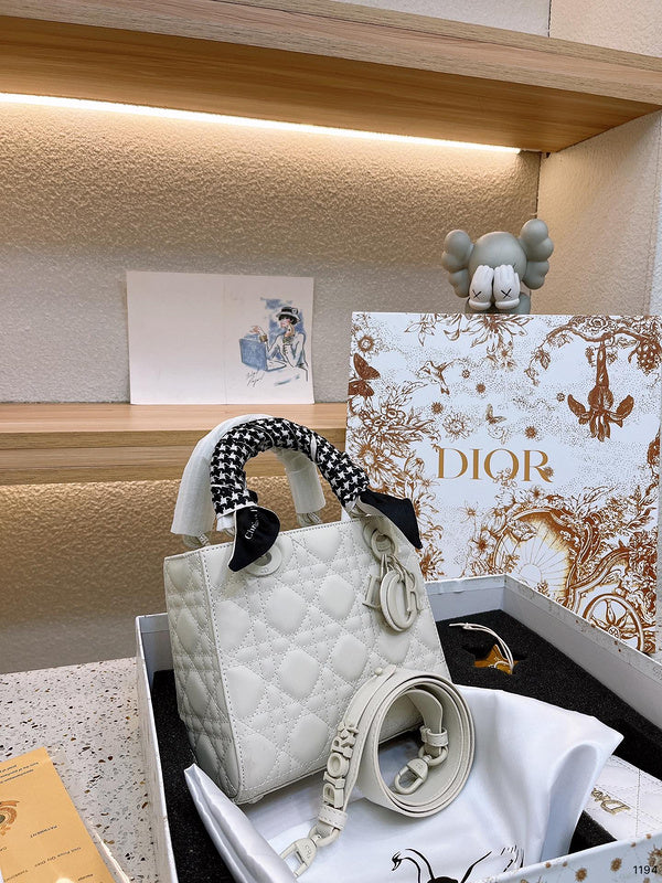Luxurious Totes - DOR2 Bags - 302