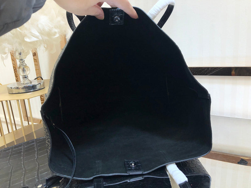 Luxurious Totes - Latest - 9138