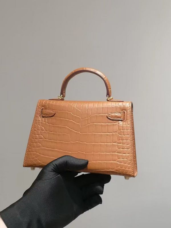 HMS - Luxurious Totes - 013