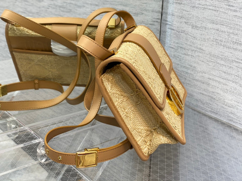 Luxurious Totes - Latest - 6364