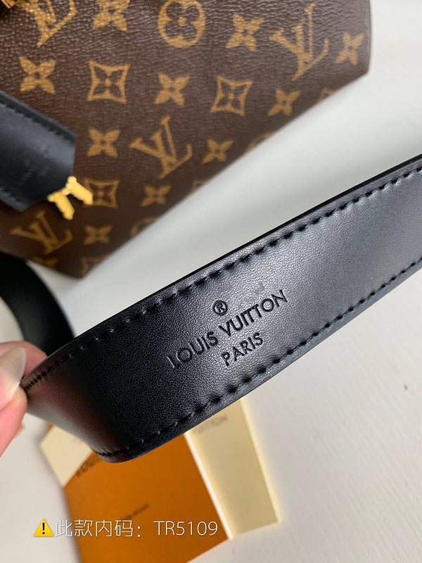 Luxurious Totes - Latest - 2362