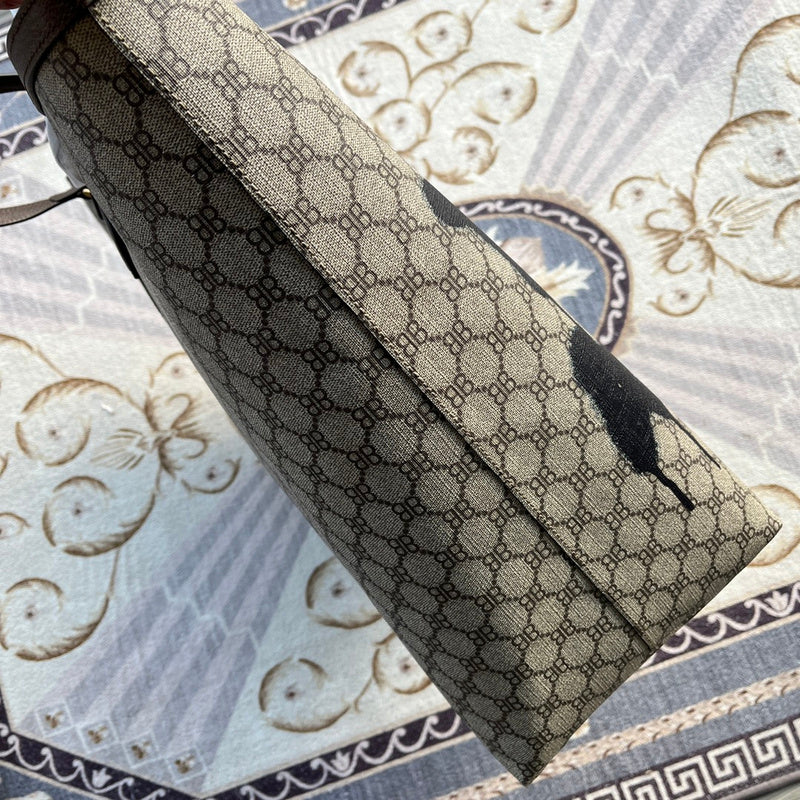GUI - Luxurious Totes - 1212
