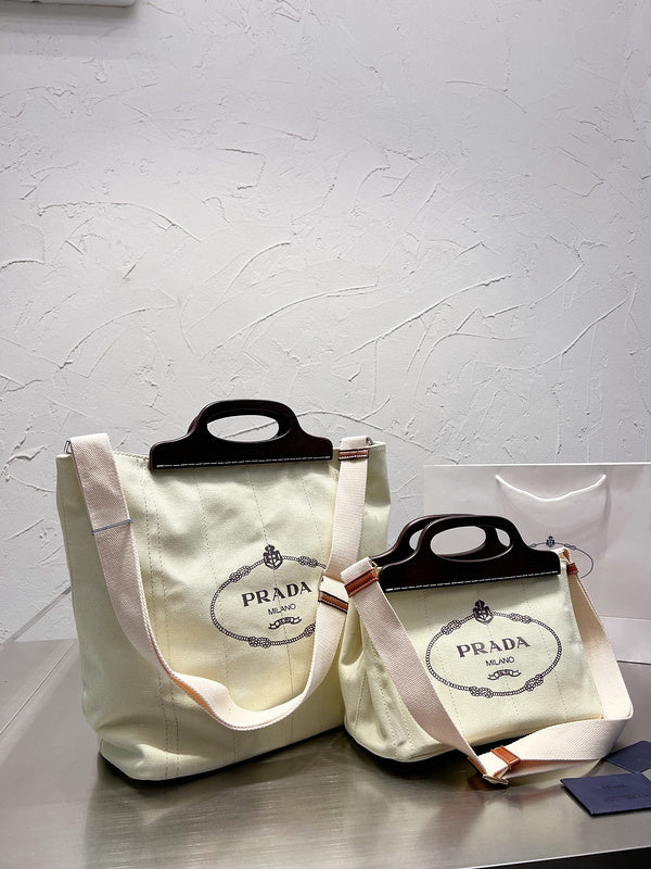 Luxurious Totes - PDA3 Bags - 239