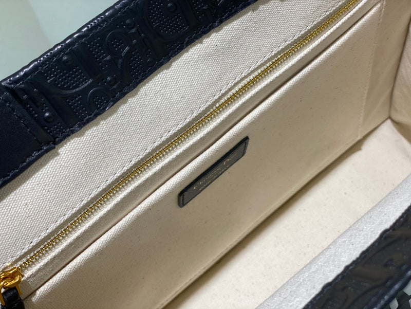 Luxurious Totes - Latest - 6493