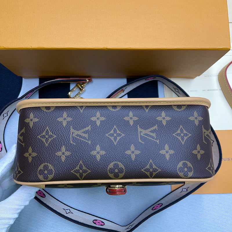 Lux-Totes - LOV Bags - 415